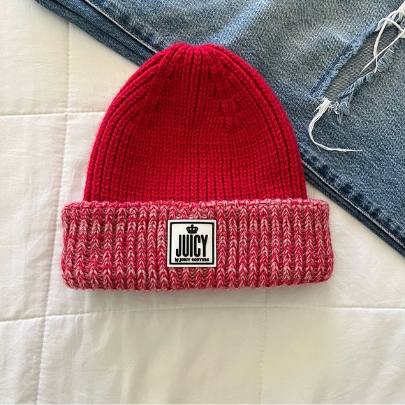 Juicy Couture Accessories - Juicy Couture Women Winter Beanie
